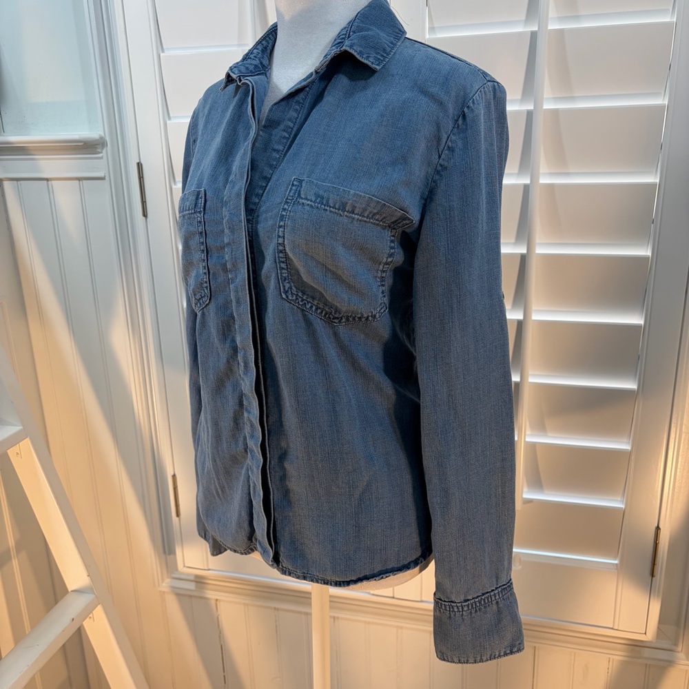 Cloth & Stone Denim Button-Up Shirt - Picture 3 of 10